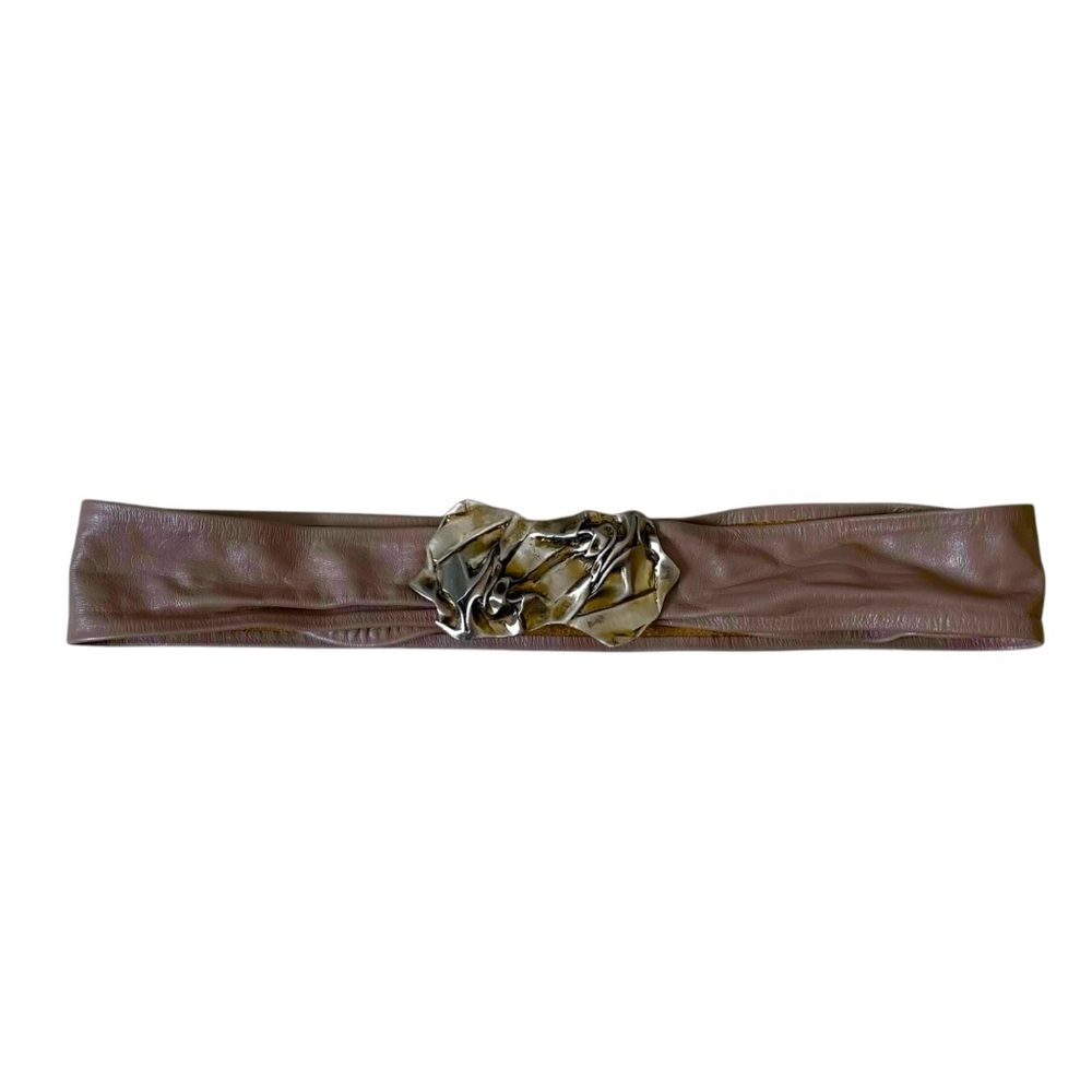 Vintage Leather Belt With Metal Brutalist Buckle
Tan Taupe One Size